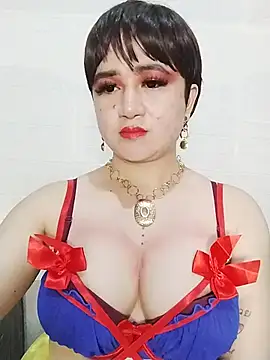 superhotshemale live cam on StripChat