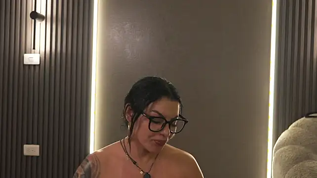 anyiled_hot