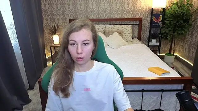 Lill_Ana live cam on StripChat