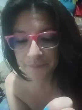 _Alaskamisa live cam on StripChat
