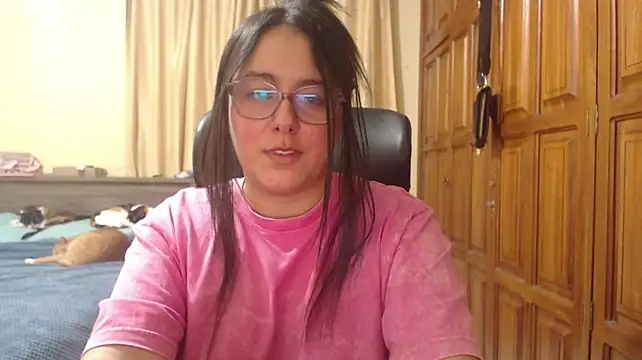 Venus_cat_ live cam on StripChat