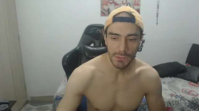 samuelgarcia_ live cam on StripChat