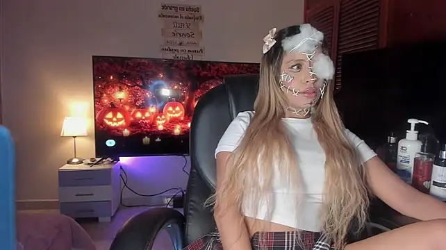 girlmia_07 (F young) - oil tits