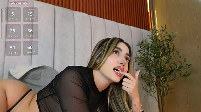 Annyy_Rosse