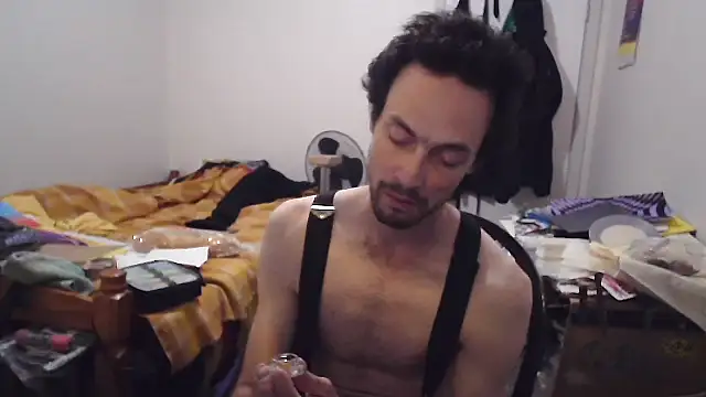 JohnnyMoves