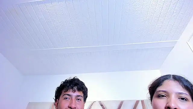 adamyevevg live cam on StripChat