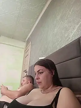 Greta_Tamar live cam on StripChat