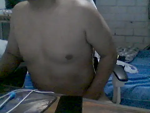 Pollo1924 live cam
