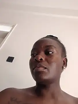 bustytemptress1