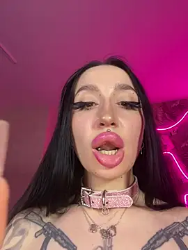 Molly__Moon