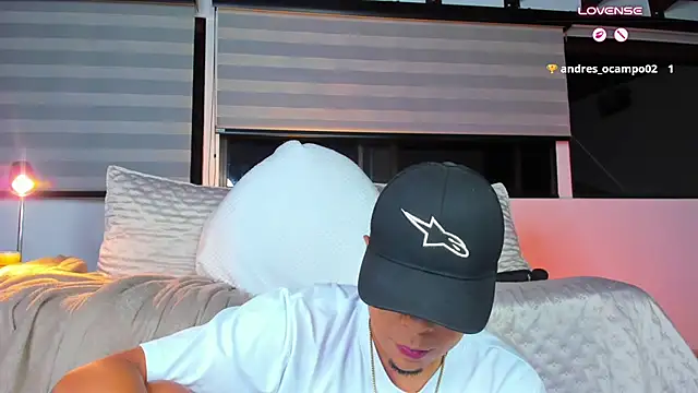 Emanuel_333 webcam