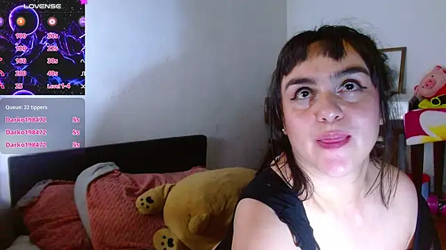 collette_beaufoy_ live cam on StripChat