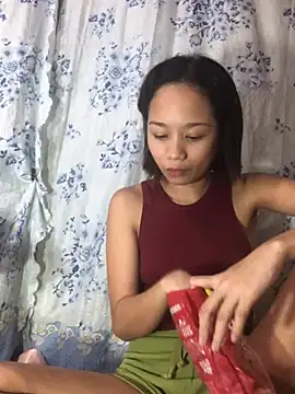 Asianpinay_Skinny1818 live cam on StripChat