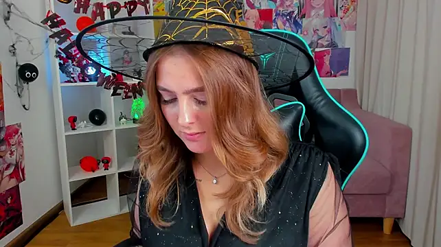 EllaBells live cam on StripChat