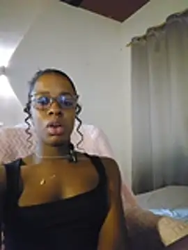 im_camila__ (F young) - Fingering pussy...teasingly❤️‍🔥