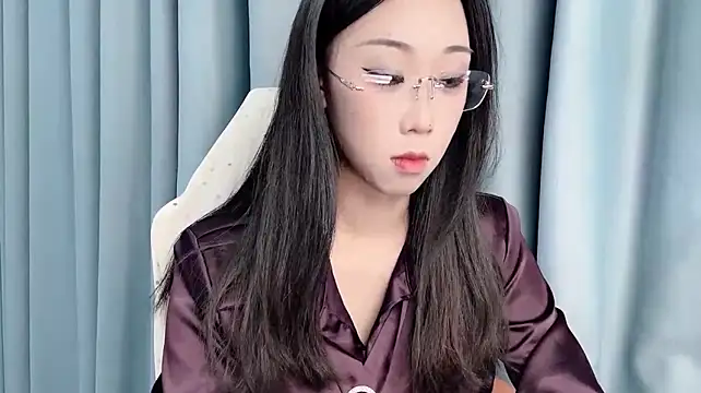 diudiu622 live cam on StripChat