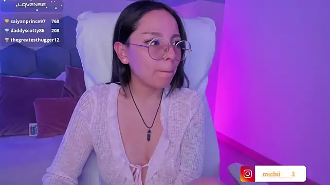 kitty_patitas_suavesss