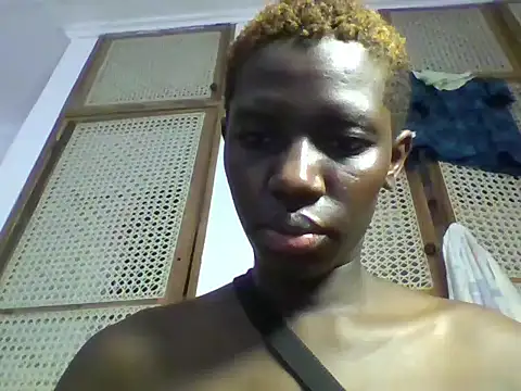 Goldy_petite