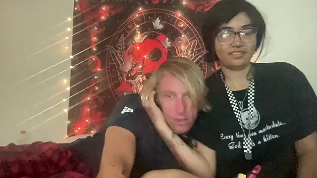 NikkiAndJohnny777