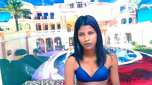 IndianSilkySpice live cam on StripChat