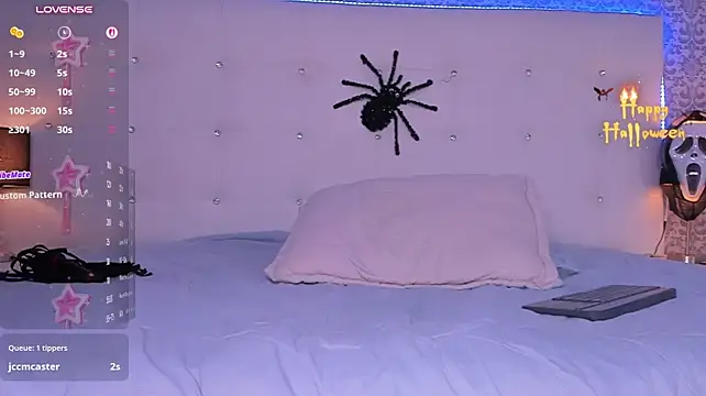 Veronica_Black18