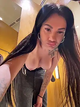 Wet__Bunny webcam