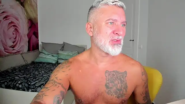 BlowMyXXL