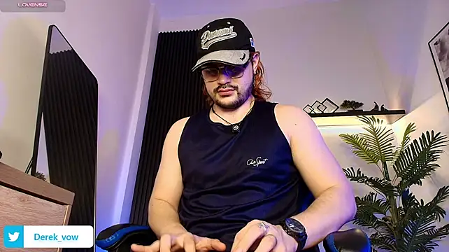 Derek_Vow