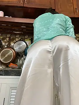 NINA2102