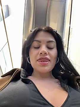Wet__Bunny webcam