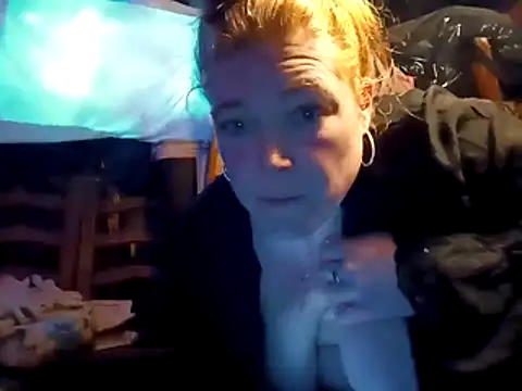 BettyandGold live sex cam