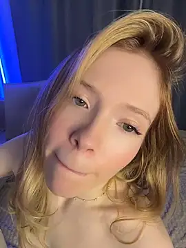 Lily_Daltons live cam on StripChat