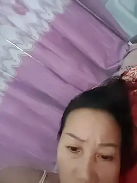 Zay_romi live cam on StripChat