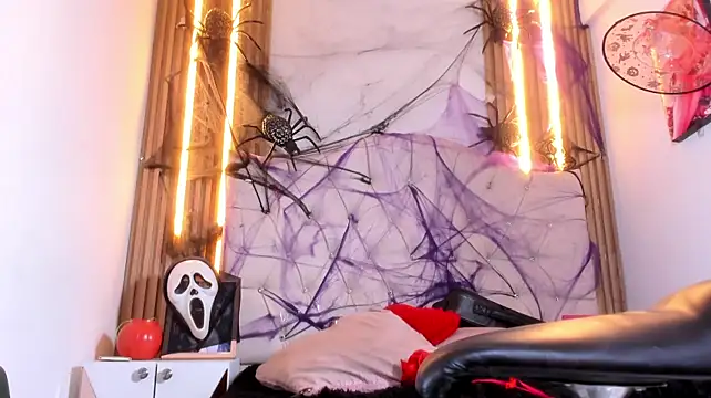 Alexa_Bravva