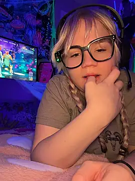 Cutiepiespanks webcam