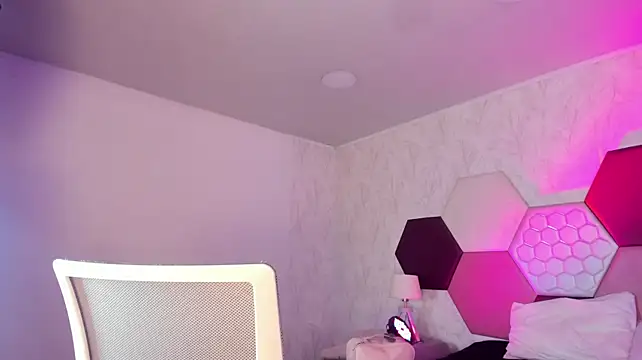 ArielleWilde webcam