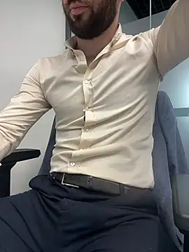 speddy34 (M young) - Office show dick