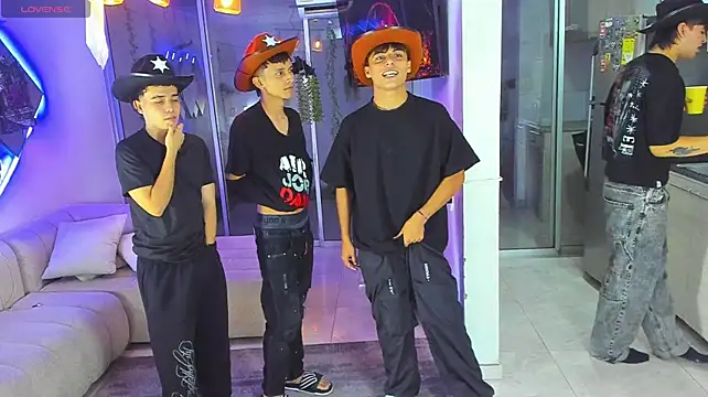 Houseofwarrios