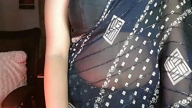 isha_here (F teen) - ice on boobs + 5min cntrl
