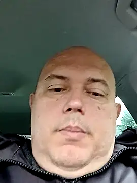 BigromeoXX