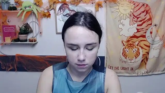 VeryVeryVeryShy_ live cam on StripChat