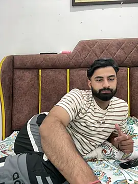 royalboy_03's live room