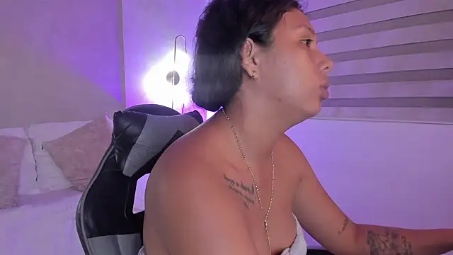 venus_sarabia webcam