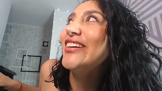 samanta_xi