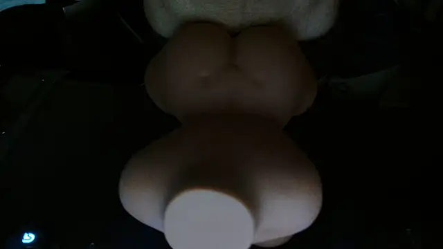 Ydde222 live cam on StripChat