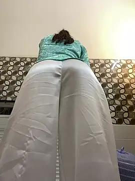 NINA2102