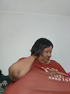 nancy111 (F milf) - Make Me cum and squit in my toy