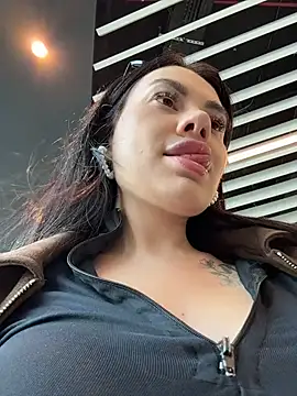 Wet__Bunny live cam room preview