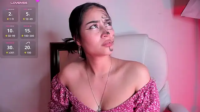 lara_madisson