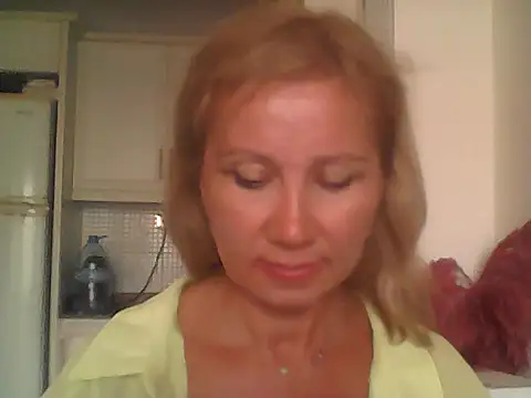 Qavonira